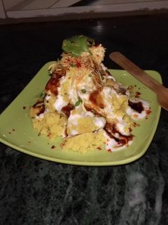 ढोकला चाट (Dhokla Chaat recipe in Hindi) रेसिपी मुख्य फोटो