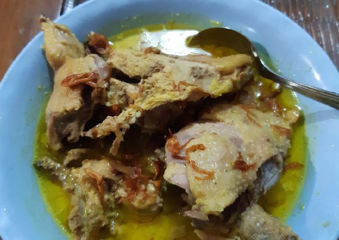 Cara Bikin Opor kuning ayam kampung ala mom&#39;s nduts😘 Enak Terbaru