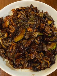 Hình của món Mỳ tương đen Hàn Quốc 짜장면.