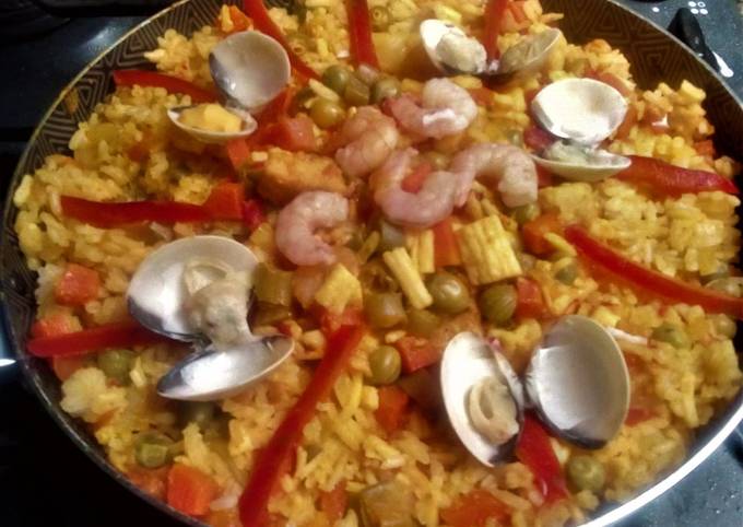 Paella de Mariscos y Verduras Receta de Cony Serrano- Cookpad