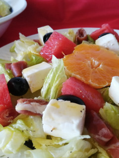 Una foto de Ensalada de sandía "Contrastes"