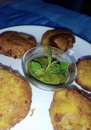 ब्रेड कटलेट (bread cutlet recipe in Hindi) रेसिपी मुख्य फोटो