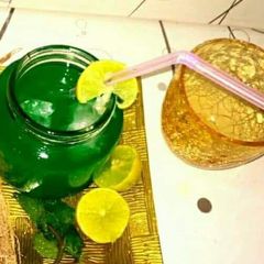 A picture of Khus juice.