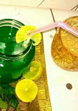 A picture of Khus juice.