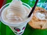 น้ำมะพร้าวปั่นนมสด
