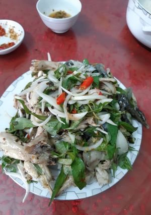 Hình của món Ếch đồng bóp hành tây.