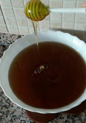 Una foto de Miel casera garantizada 100/100, para los dulces de Ramadán