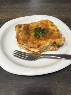 Una foto de Lasaña de carne y verduras