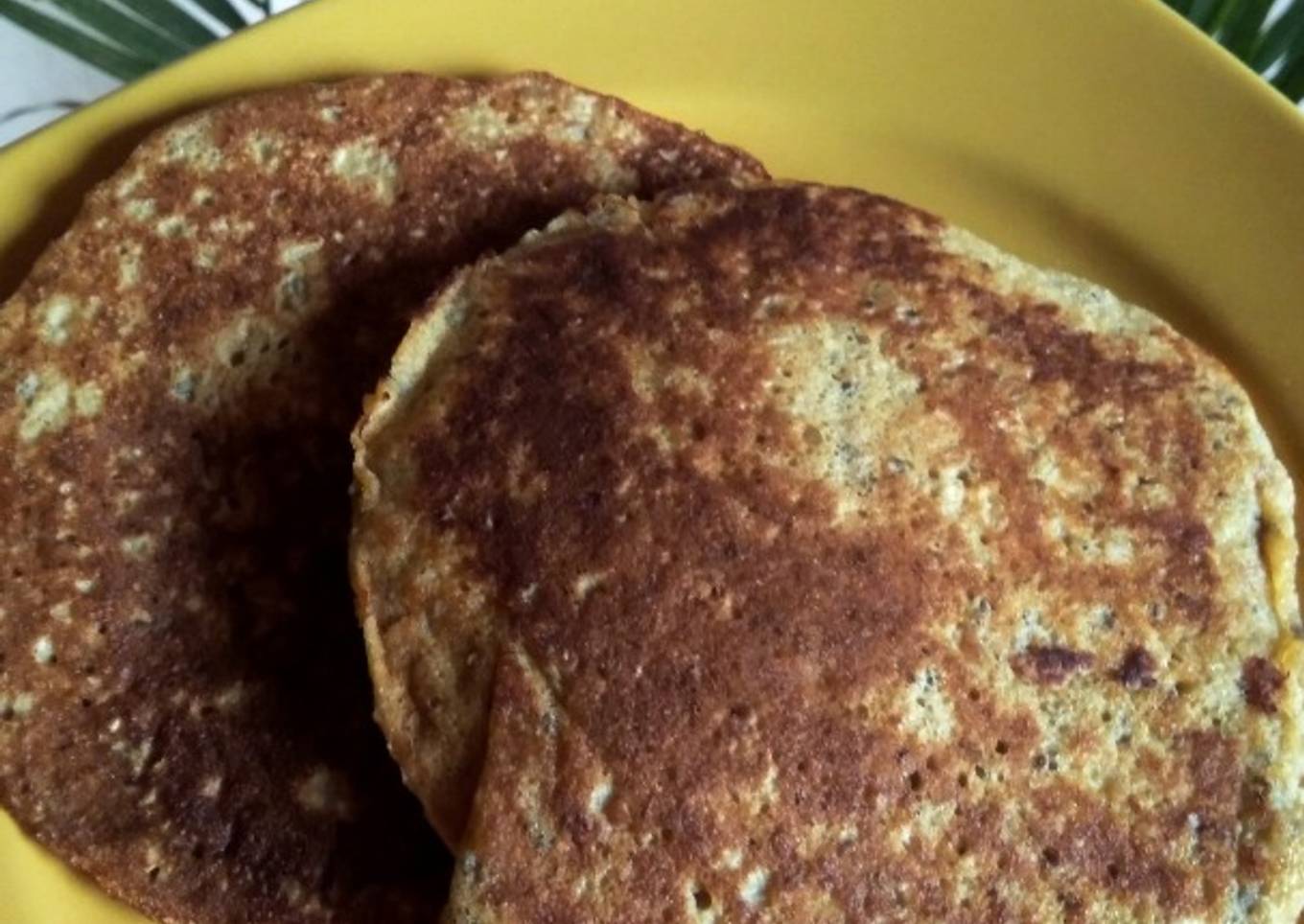 Pancakes de banano, avena y chía