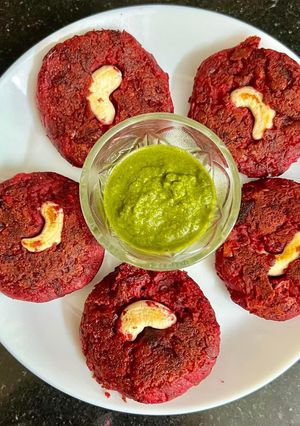 A picture of Rajma 🫘 Kebab.