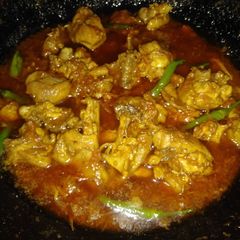 A picture of Chicken karahi.