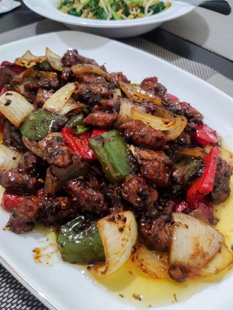 Langkah Mudah untuk Membuat Resep Sapi lada hitam (beef blackpepper) ala resto Anti Ribet, Enak