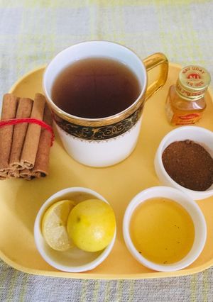 A picture of Honey-Cinnamon Drink.
