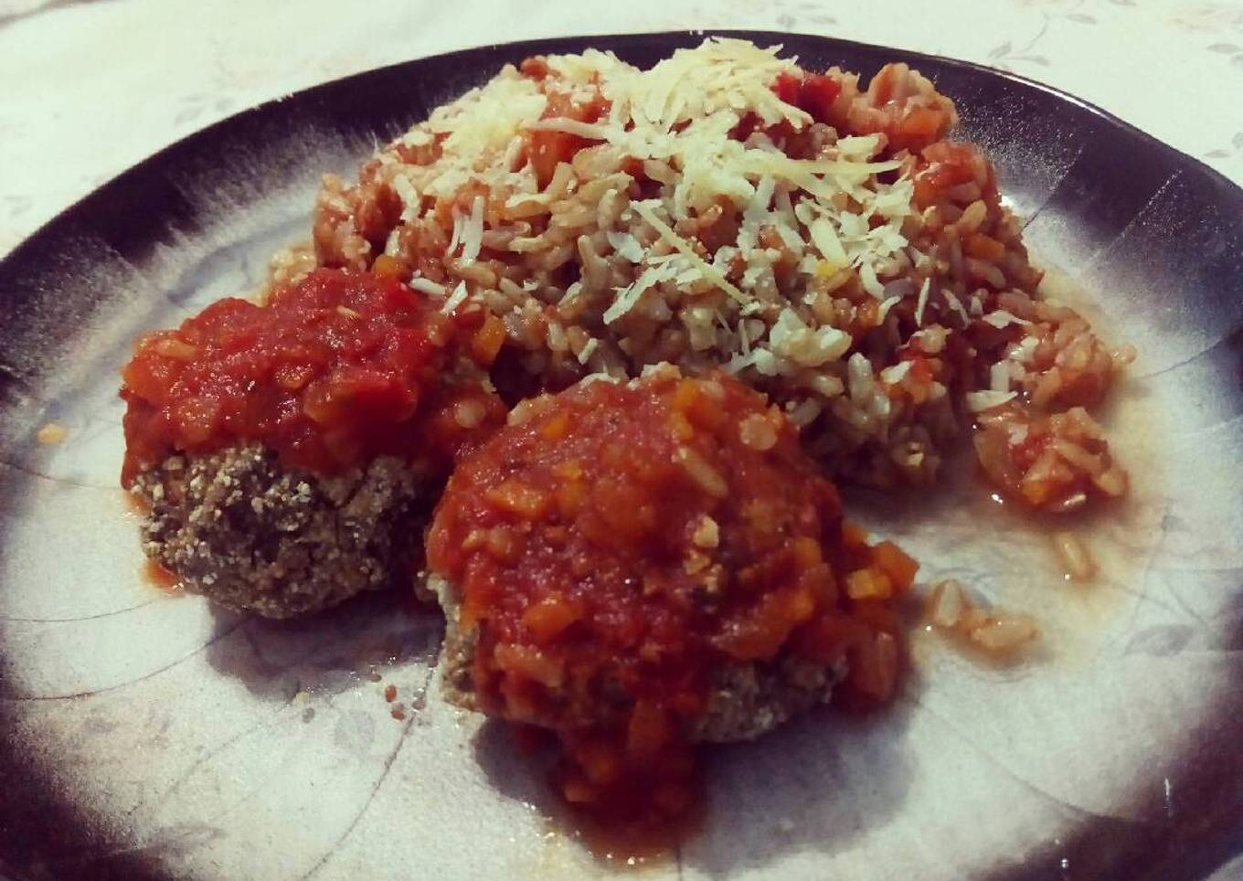 Albóndigas de lentejas con arroz