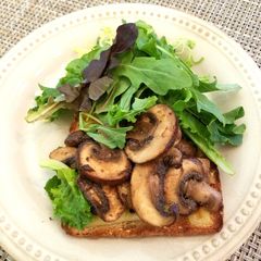 A picture of Balsamic Braised Mushrooms.