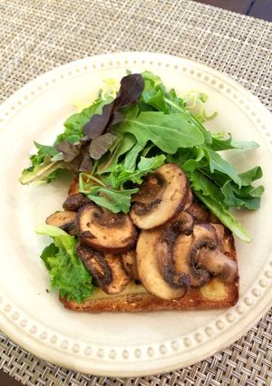A picture of Balsamic Braised Mushrooms.