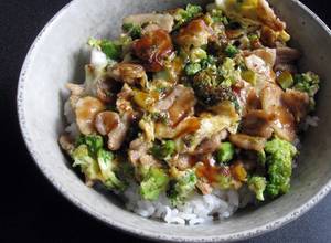 Teriyaki SPAM Rice Bowl Recipe by Hiroko Liston - Cookpad