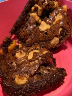 A picture of Chocolate fudge brownies.