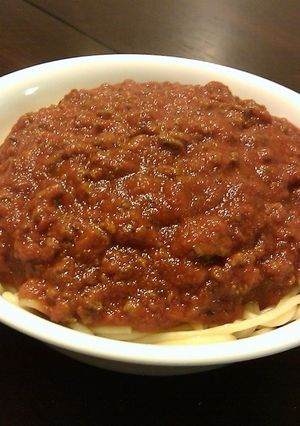 A picture of Lonnie’s Homemade Spaghetti Sauce.