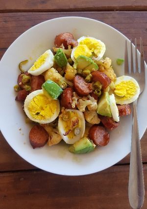 A picture of Egg and Avo brekkie.