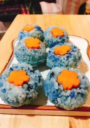 藍寶花開飯糰 (毛孩料理) 的食譜成品照片