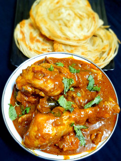 செட்டிநாடு சிக்கன் கிரேவி (chettinad chicken gravy in Tamil) செய்முறை முக்கிய புகைப்படம்