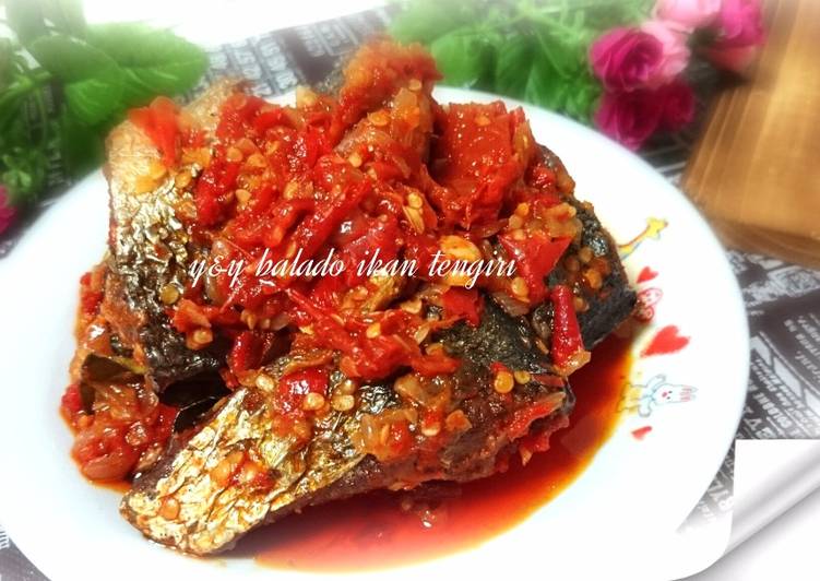 Resep Balado ikan tengiri oleh yNy - Cookpad