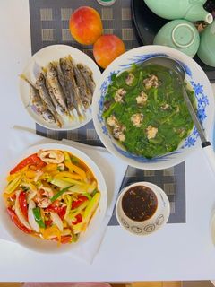 Hình của món Cơm nhà đơn giản 😍.