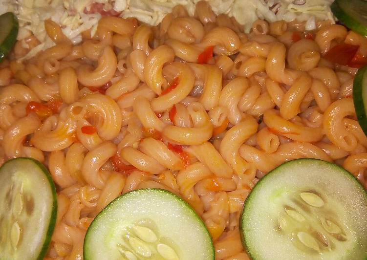 Tasy Macaroni and cabbage salad