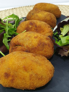 Una foto de Croquetas de marisco