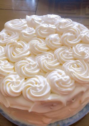 Hình của món Bánh kem vani (vanila cake).