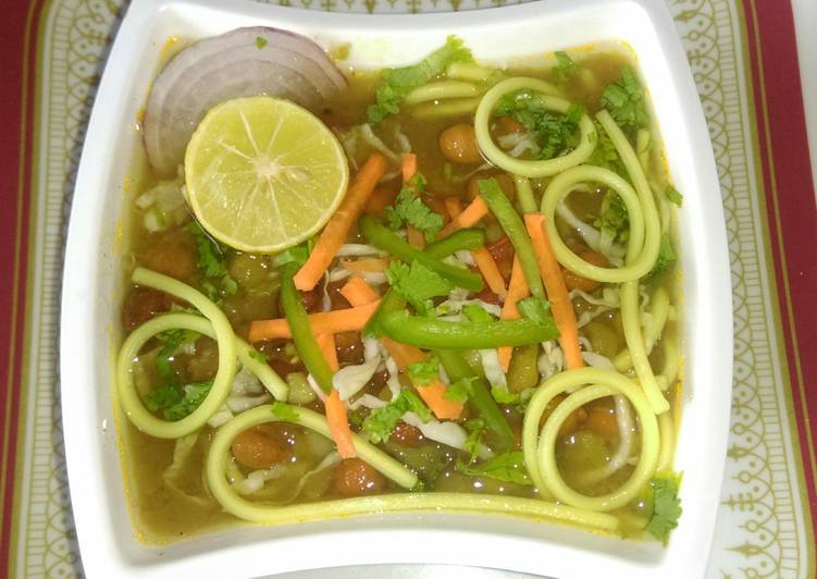 Slow Cooker Recipes for Noodles Thukpa (soup)