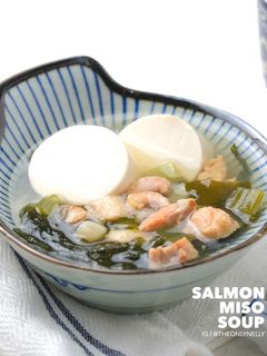 Foto resep Salmon Miso Soup | Sup Miso Salmon (Fusion)