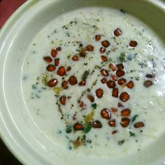 A picture of Apple pomegranate raita.