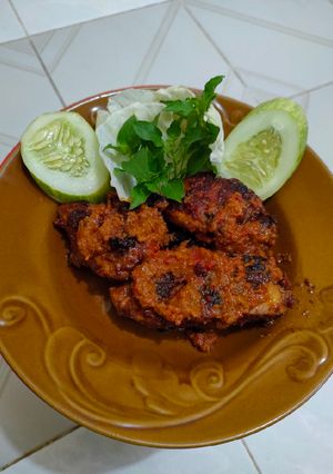 Foto resep Ayam Bumbu Rujak