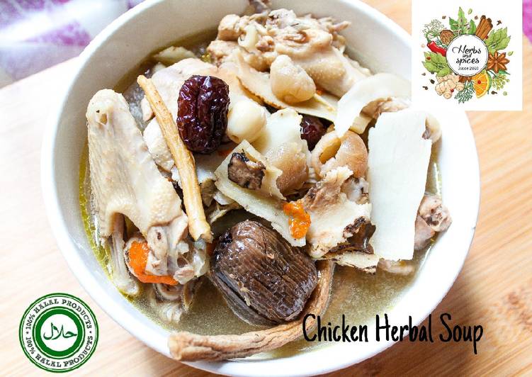 Bagaimana Membuat Herbal Chicken Soup Enak Banget