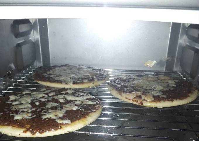 Resep Pizza ovomaltine mozza ala rumahan yang Menggugah Selera