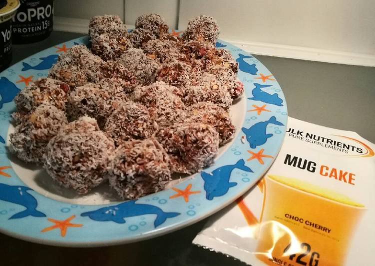 How to Prepare Quick Rocky road protein balls