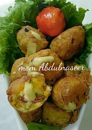 A picture of Yam balls.