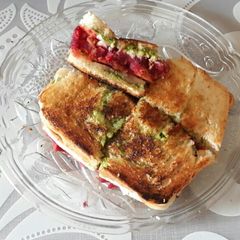 A picture of Beetroot Cutlet Toast Sandwich.