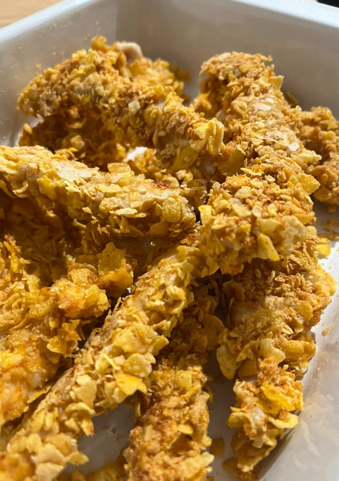 Una foto de LA RECETA de fingers de pollo crujientes