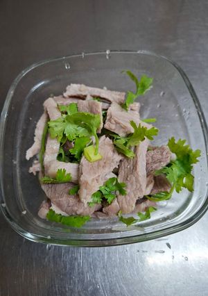 〔在家也能做〕涼拌松阪豬 的食譜成品照片