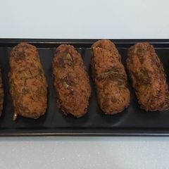 A picture of Broccoli cheese kebabs.