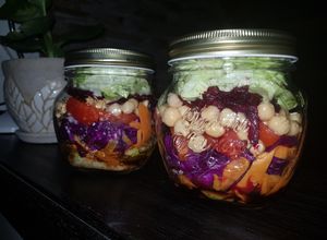 Una foto de Ensalada de vegetales súper completa
