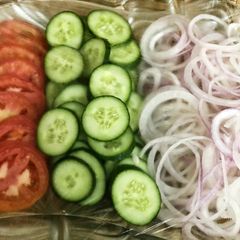 A picture of 3 Colour Salad 🥗.