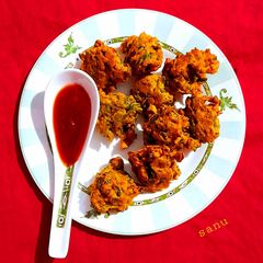 A picture of Methi Palak Pakode.