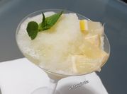 Una foto di sorbetto limone
