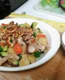 青蔬堅果炒肉片