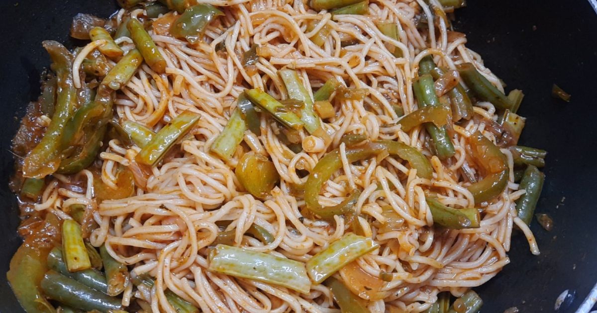 Vegetable Noodles Recipe by ZMA - Cookpad