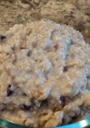 A picture of Steel Cut Oats.